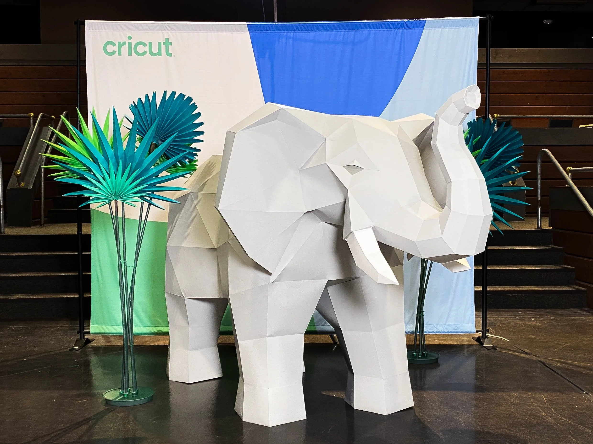 Alyssa Scott — Giant Elephant